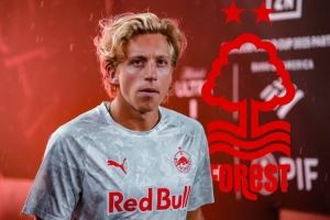 德天空：森林对比斯特鲁普感兴趣，萨尔茨堡不愿降价出售球员