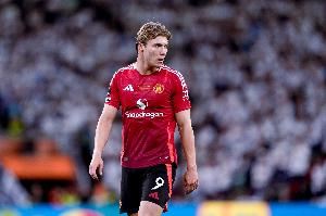 迪马：那不勒斯希望加速推进霍伊伦的签约进程，今天是关键日子