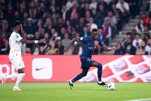 罗马诺：热刺已经与巴黎取得联系，探讨穆阿尼的转会条件