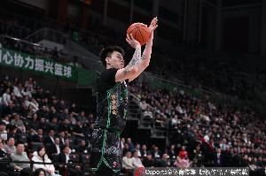 媒体人：张镇麟离开辽篮更多出于家庭因素考量 其妻在长三角生活