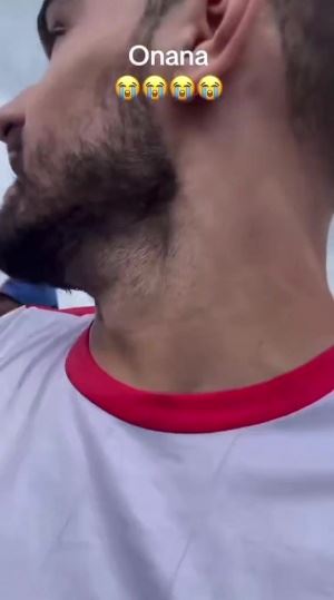 正在气头上😤奥纳纳输球后郁闷离场，球迷要合影遭粗暴推开