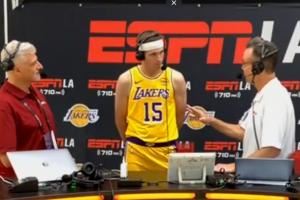 里夫斯谈拒绝续约：说到底这只是一门生意 但我希望在这里终老