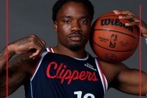 Scotto：快船与贾米尔-特尔福特签下了一份双向合同